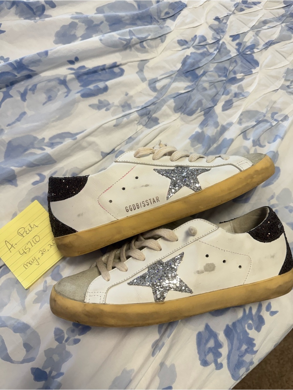 Golden Goose White Sneakers with Silver Glitter Star - Picture 2 of 9